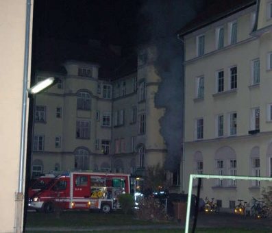Wohnungsbrand in der Kranzbichlerstraße fordert ein Todesopfer