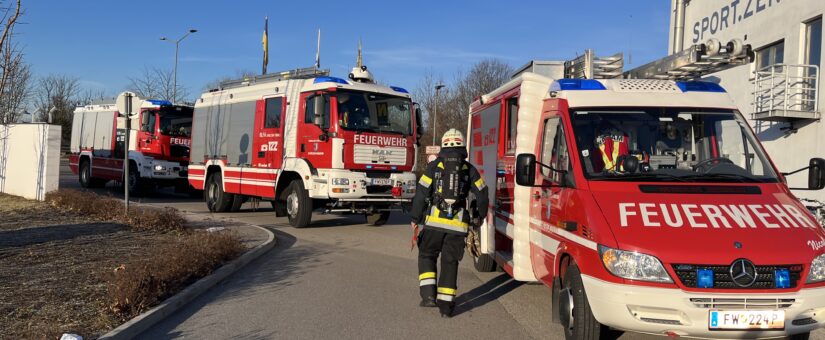 Brandverdacht + Brandalarm im Sportzentrum Niederösterreich