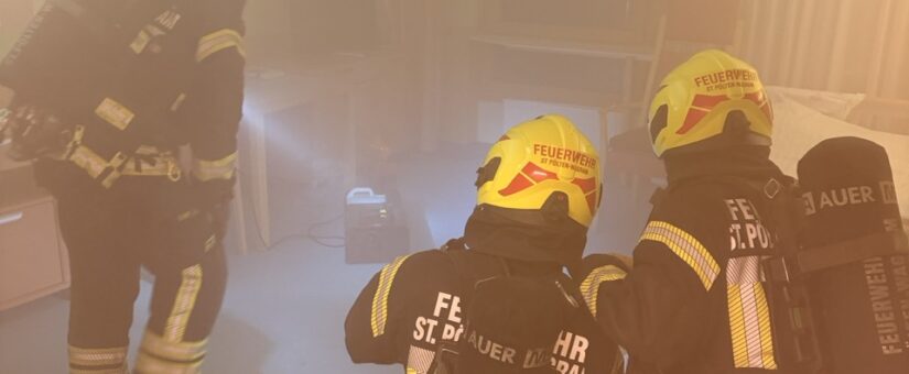 Einsatzübung im Pflege- und Betreuungszentrum St. Pölten