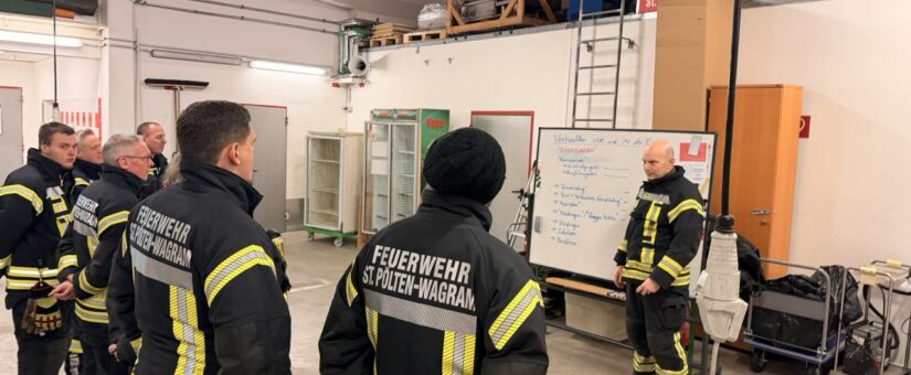 Brandmeldeanlagen und Formalexerzieren